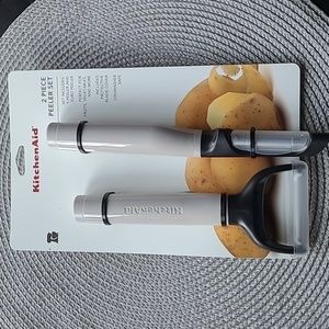 KitchenAid Peeler Set